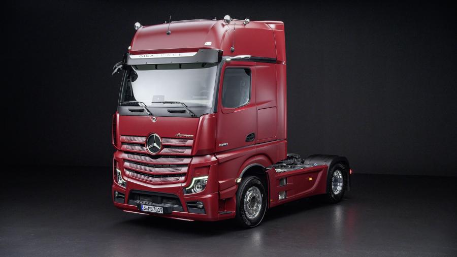  Mercedes-Benz Actros 1863 LS 4x2 (Br.963) 2018 года  (фото 1 из 60)